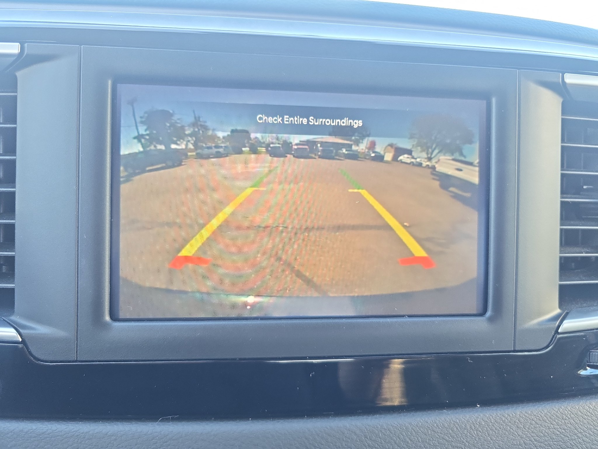 Used 2023 Chrysler Voyager LX FWD image 35