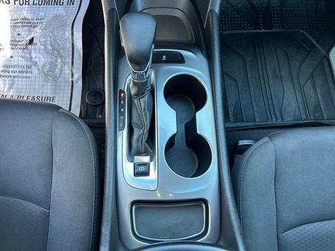 Used 2023 Chevrolet Malibu LS w/ LPO, Floor Liner Package FWD image 27