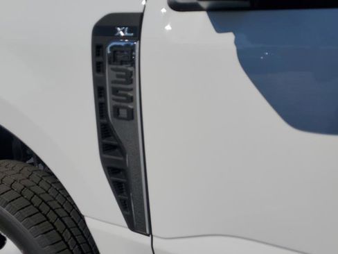 New 2026 Ford F350 XL w/ XL Chrome Package image 13