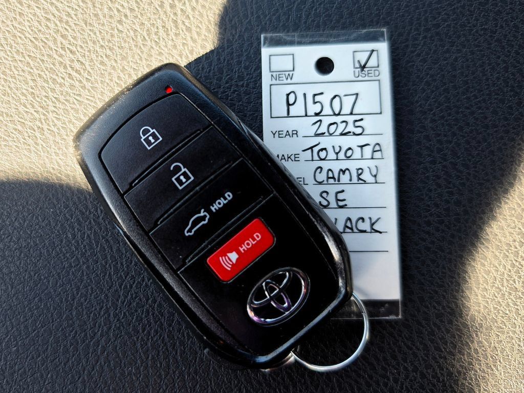 Used 2025 Toyota Camry SE FWD image 55