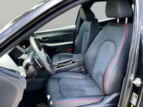 Used 2022 Hyundai Sonata SEL Plus w/ Cargo Package FWD image 8