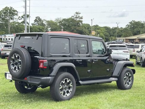 New 2026 Jeep Wrangler Unlimited Sahara w/ Safety Group AWD/4WD image 6