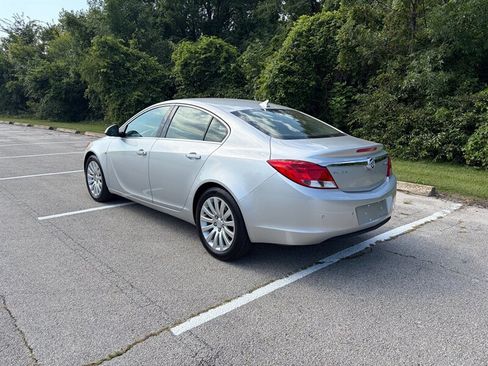 Used 2011 Buick Regal CXL w/ RL3 Preferred Equipment Group FWD image 3