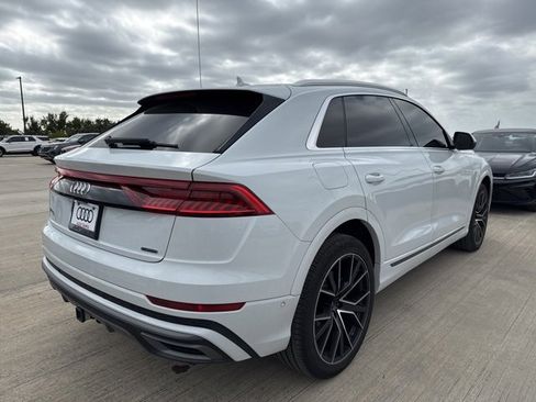 Used 2021 Audi Q8 Premium Plus image 3