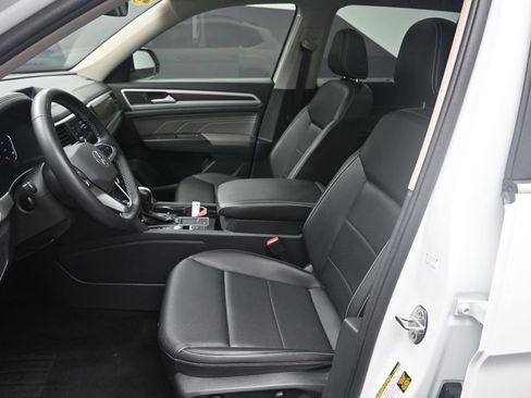 Used 2022 Volkswagen Atlas SE FWD image 18