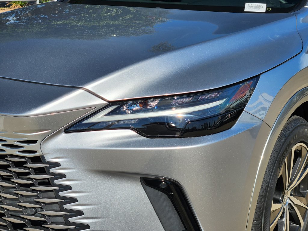 Certified 2024 Lexus RX 350 FWD w/ Accessory Package (K3) image 9