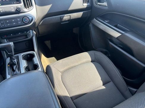 Used 2019 Chevrolet Colorado LT RWD image 19