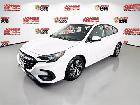 Certified 2025 Subaru Legacy Premium image 12