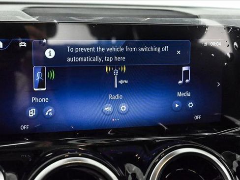 New 2026 Mercedes-Benz GLB 250 4MATIC image 14