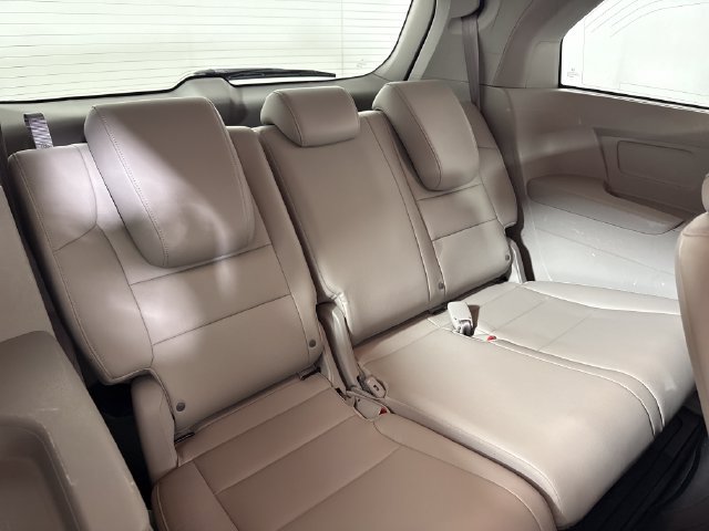 Used 2014 Honda Odyssey EX-L image 18