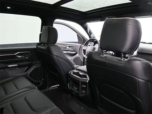 Used 2025 RAM 1500 Laramie w/ Laramie Southwest Edition image 14