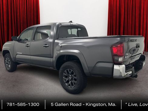 Certified 2023 Toyota Tacoma SR5 AWD/4WD image 7