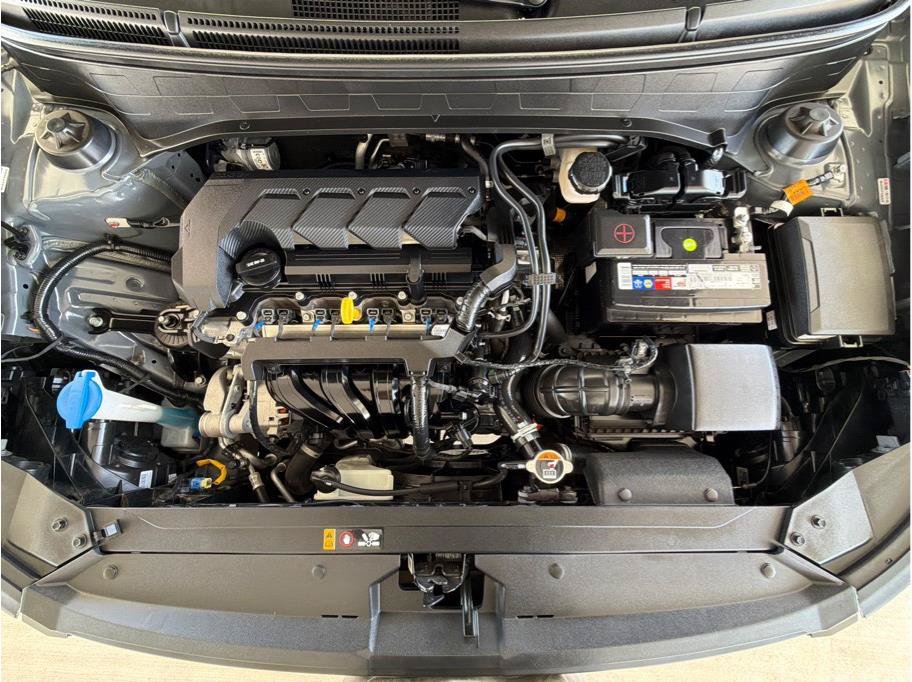 Used 2022 Hyundai Venue SE FWD image 27