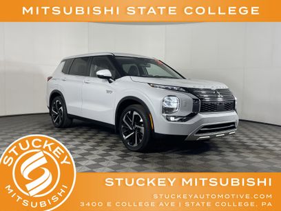 Used 2024 Mitsubishi Outlander SE