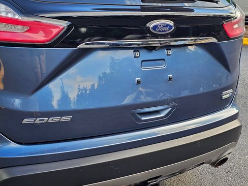 Used 2019 Ford Edge SEL w/ Convenience Package AWD/4WD image 14