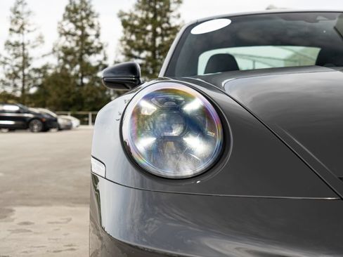 Certified 2022 Porsche 911 GT3 RWD image 31
