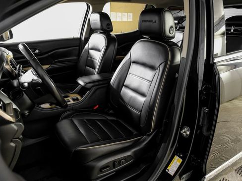 Used 2019 GMC Acadia Denali AWD/4WD image 31