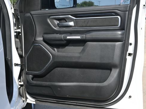 Used 2020 RAM 1500 Laramie w/ Sport Appearance Package AWD/4WD image 25