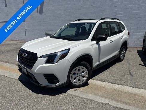 Used 2022 Subaru Forester w/ Popular Package #2 AWD/4WD image 1