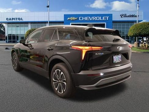 New 2025 Chevrolet Blazer EV LT image 4