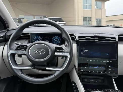 Certified 2024 Hyundai Tucson Limited image 5