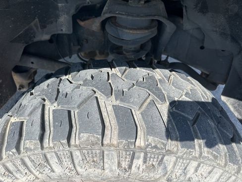 Used 2011 RAM 2500 Laramie w/ Protection Group image 12