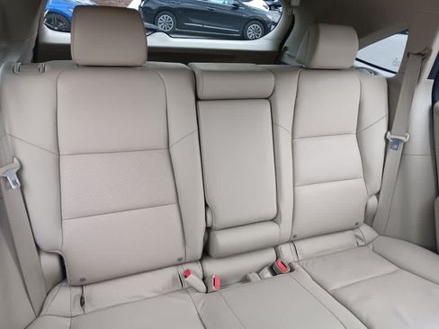 Used 2015 Acura RDX AWD image 12