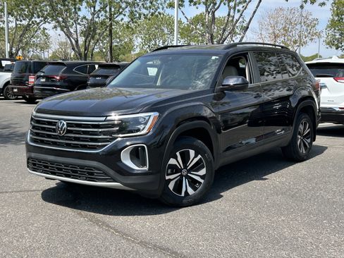 Certified 2025 Volkswagen Atlas SE AWD/4WD image 32