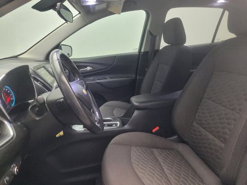 Used 2019 Chevrolet Equinox LT FWD image 17