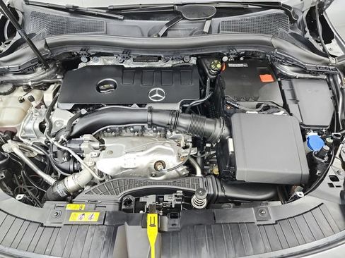 Used 2023 Mercedes-Benz GLA 250 4MATIC image 29