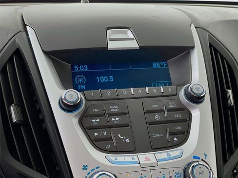 Used 2014 Chevrolet Equinox LS FWD image 16