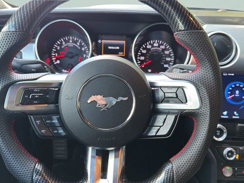 Used 2020 Ford Mustang GT RWD image 11