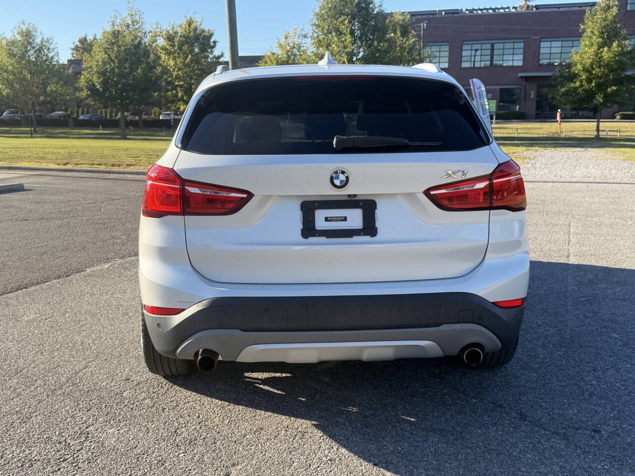 Used 2017 BMW X1 xDrive28i AWD/4WD image 6