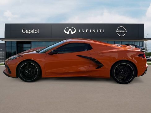 Used 2022 Chevrolet Corvette Stingray Premium Conv w/ Z51 Performance Package image 9