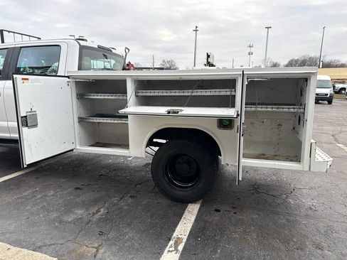 Used 2022 Ford F350 XL w/ Power Equipment Group image 24