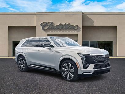 New 2025 Cadillac Escalade IQ Luxury 2