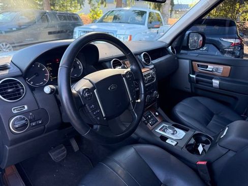 Used 2015 Land Rover LR4 HSE AWD/4WD image 27