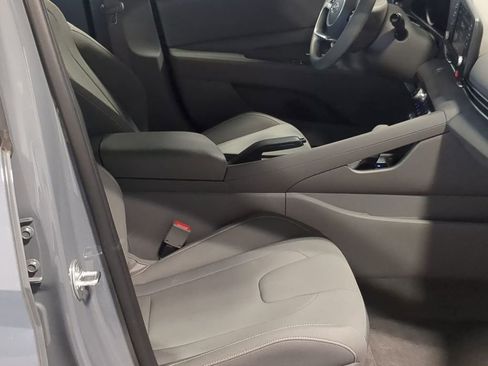 Used 2021 Hyundai Elantra SEL FWD image 25