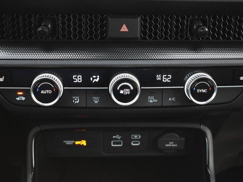 Used 2025 Honda CR-V Sport image 6