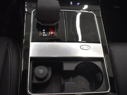 Used 2021 Land Rover Range Rover Velar R-Dynamic S AWD/4WD image 29