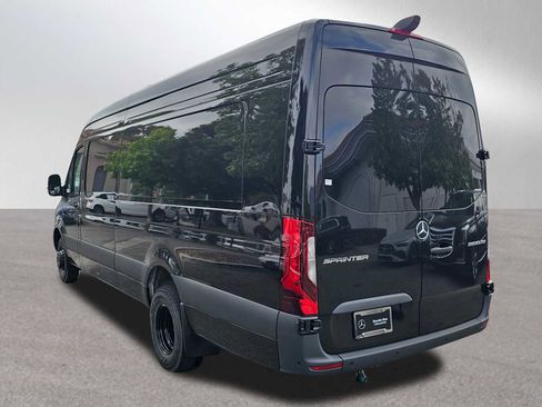 New 2025 Mercedes-Benz Sprinter 3500 image 3