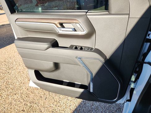 Used 2023 Chevrolet Silverado 1500 LT Trail Boss image 13