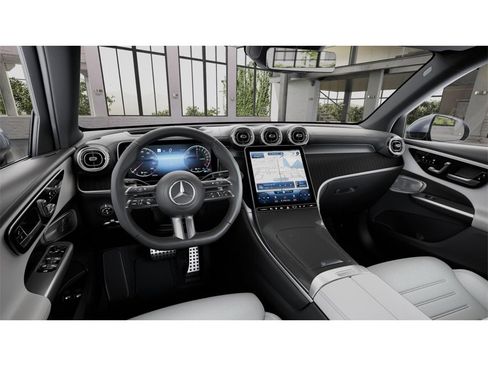 New 2026 Mercedes-Benz GLC 350e 4MATIC image 3