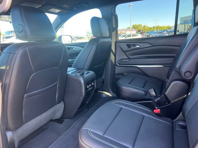 Used 2026 Chevrolet Traverse LT AWD/4WD image 34