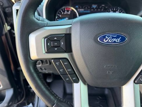 Used 2022 Ford F250 Lariat w/ Tremor Off-Road Package AWD/4WD image 14