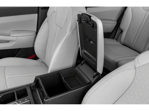 Used 2023 Kia Sorento S FWD image 11