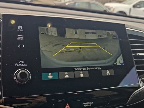 Used 2022 Honda Pilot Elite image 18