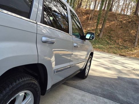 Used 2009 Jeep Grand Cherokee Limited image 44