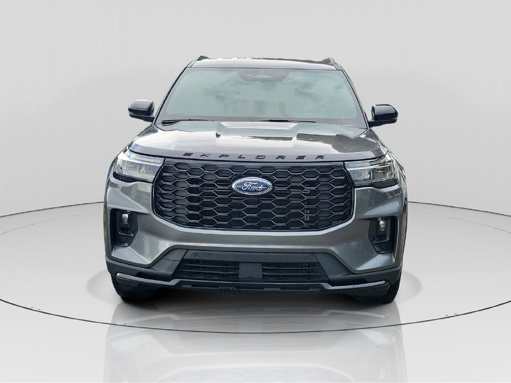 Used 2025 Ford Explorer ST-Line AWD/4WD image 2