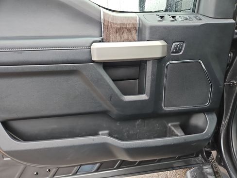 Used 2017 Ford F350 Lariat w/ Lariat Ultimate Package image 13